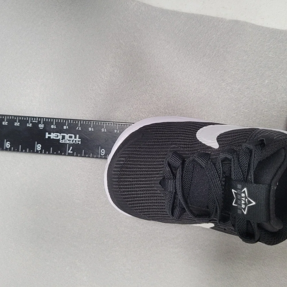 Nike Star Runner 4 NN TD Black White Kids Baby Toddler Sneakers  Size 5C